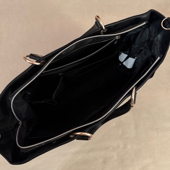 Beis Diaper Travel Tote Bag Black - Picture 4 of 6